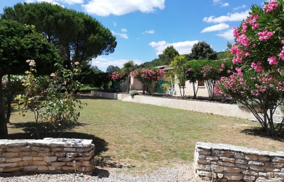 מלון Saint-Martin-dʼArdèche Espace Loisirs מראה חיצוני תמונה