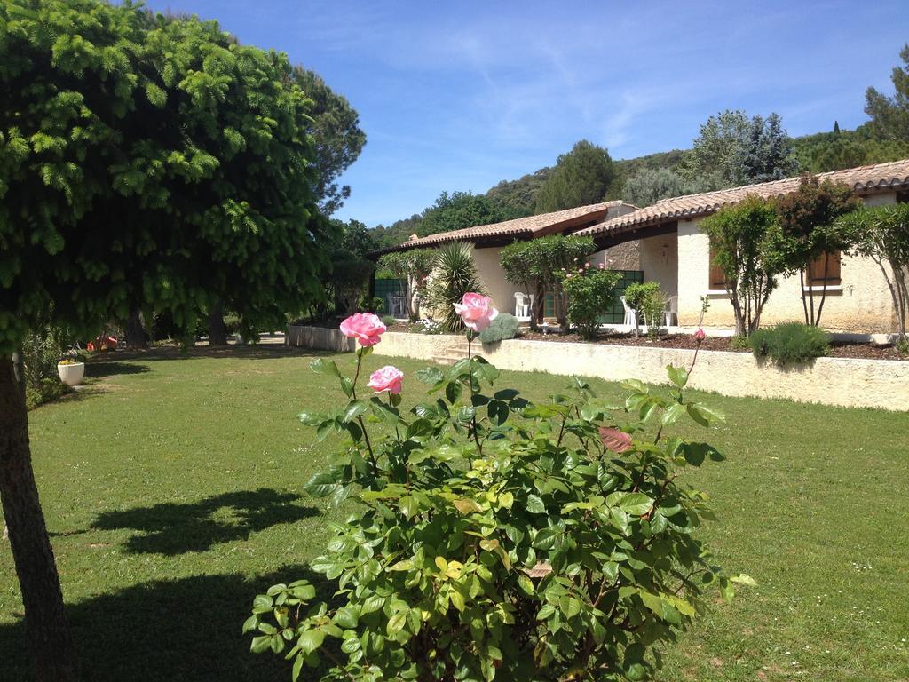 מלון Saint-Martin-dʼArdèche Espace Loisirs מראה חיצוני תמונה