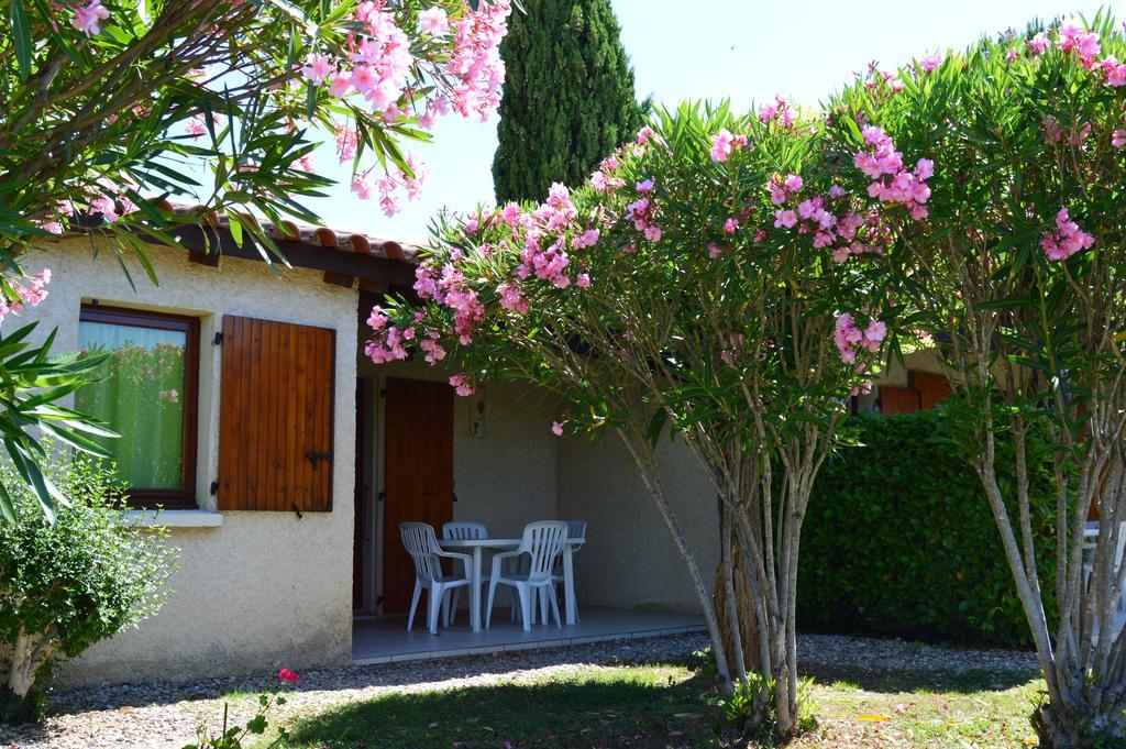 מלון Saint-Martin-dʼArdèche Espace Loisirs מראה חיצוני תמונה